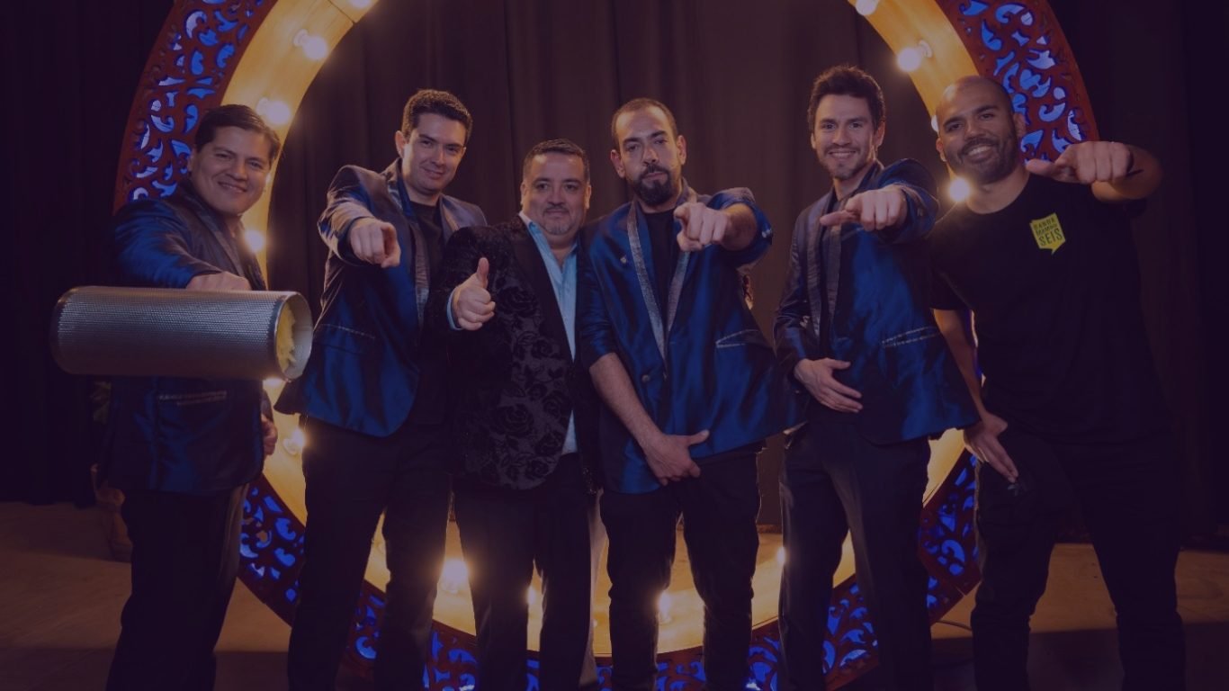 Detrás de escena: cómo se prepara Mambo Seis para un show